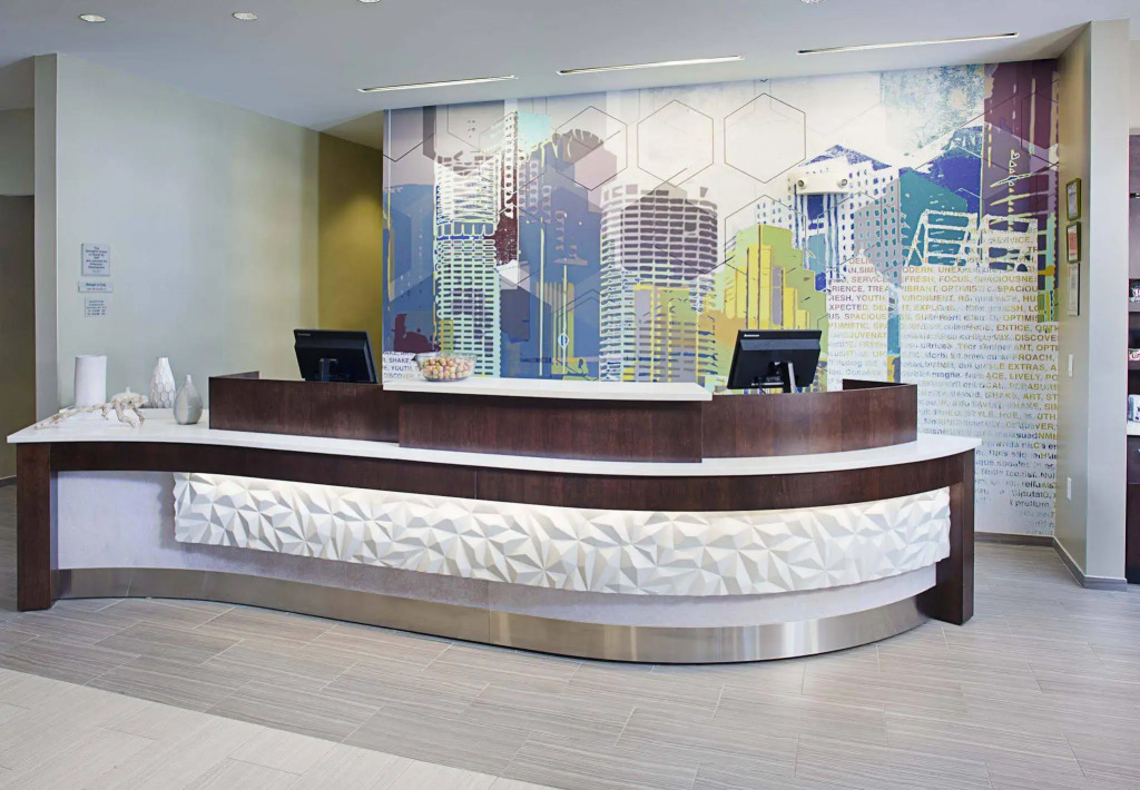 SpringHill Suites by Marriott Carle Place Garden City