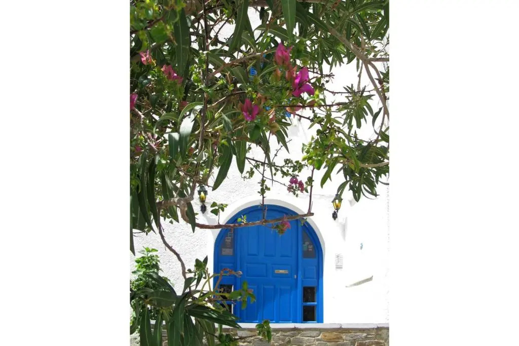 Livadia Seaside Studios 13