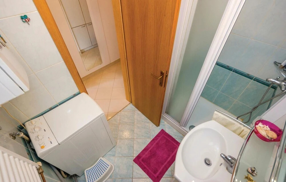 Nice Home in Rijeka With Wifi and 1 Bedrooms
