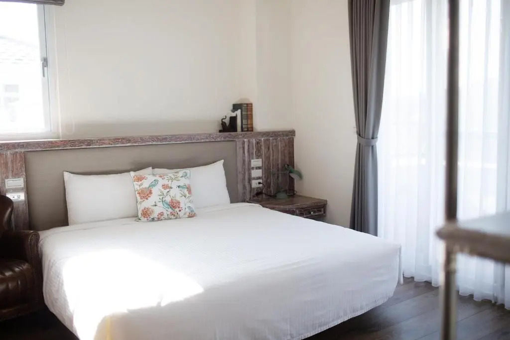 R&J GuestHouse