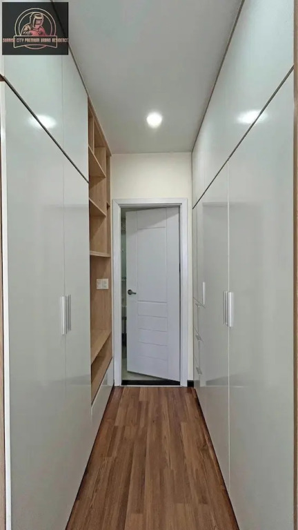 Sunrise City Premium Urban Residence