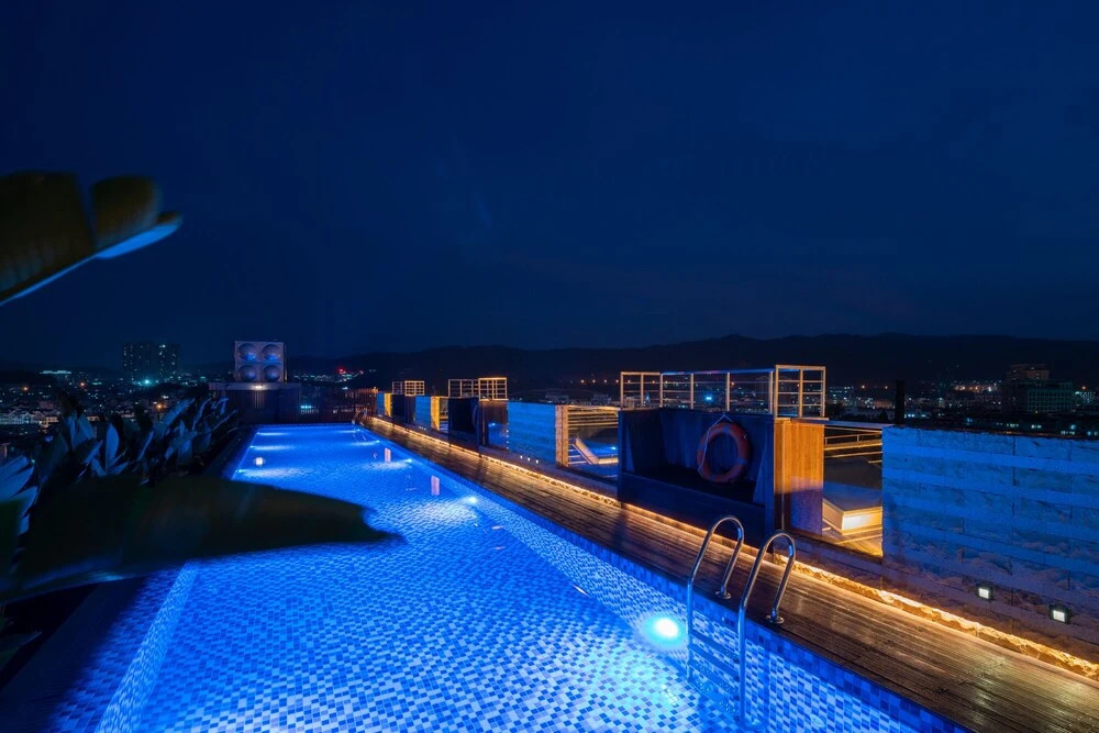 The Luzerne Hotel