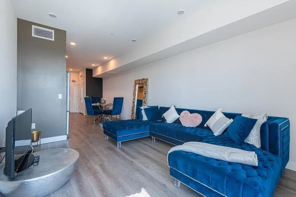 Dreaming Hollywood All Suites Apartments