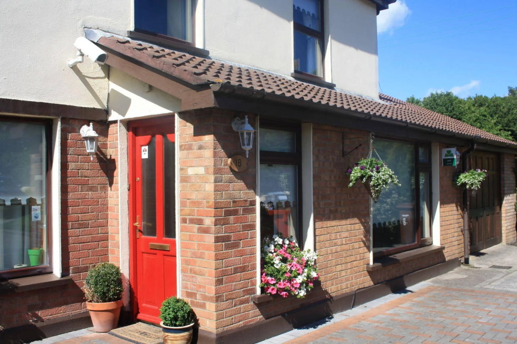 Seamount House B&B