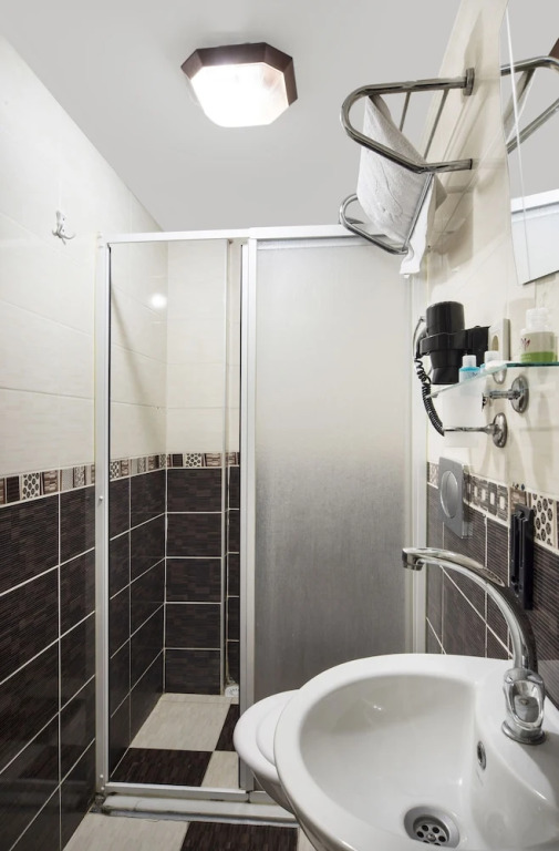 Emre Residence Suites