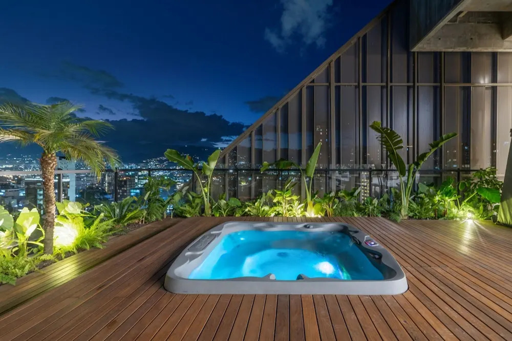 W Apartment 511 in Medell n