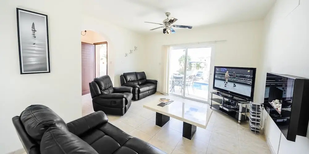 Rent Private Villa 045