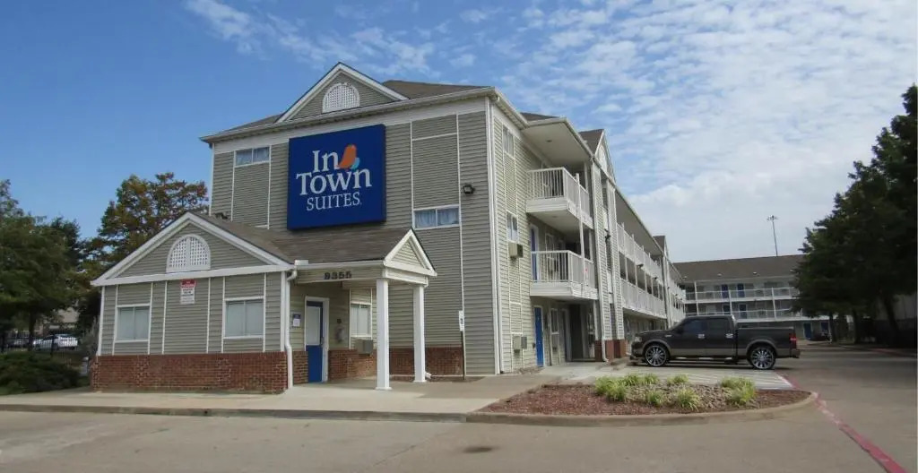 InTown Suites Extended Stay Dallas TX - Park Central