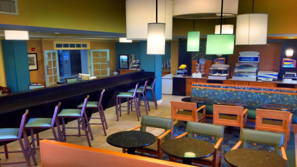 Holiday Inn Express Hotel & Suites Bluffton at Hilton Head Area by IHG