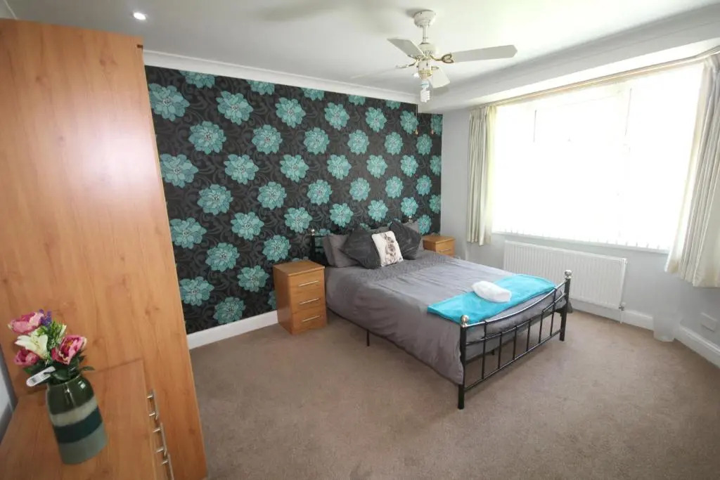 Hounslow House