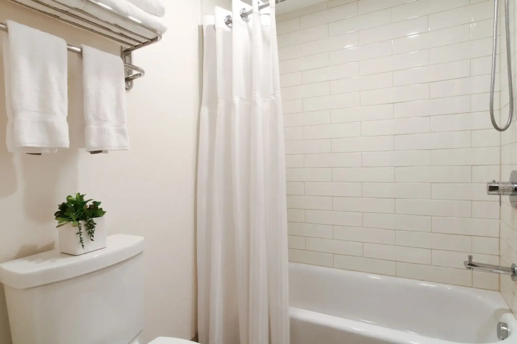 Oxford Suites Pismo Beach