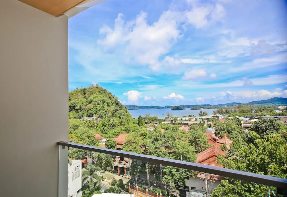 Rocco Aonang Krabi