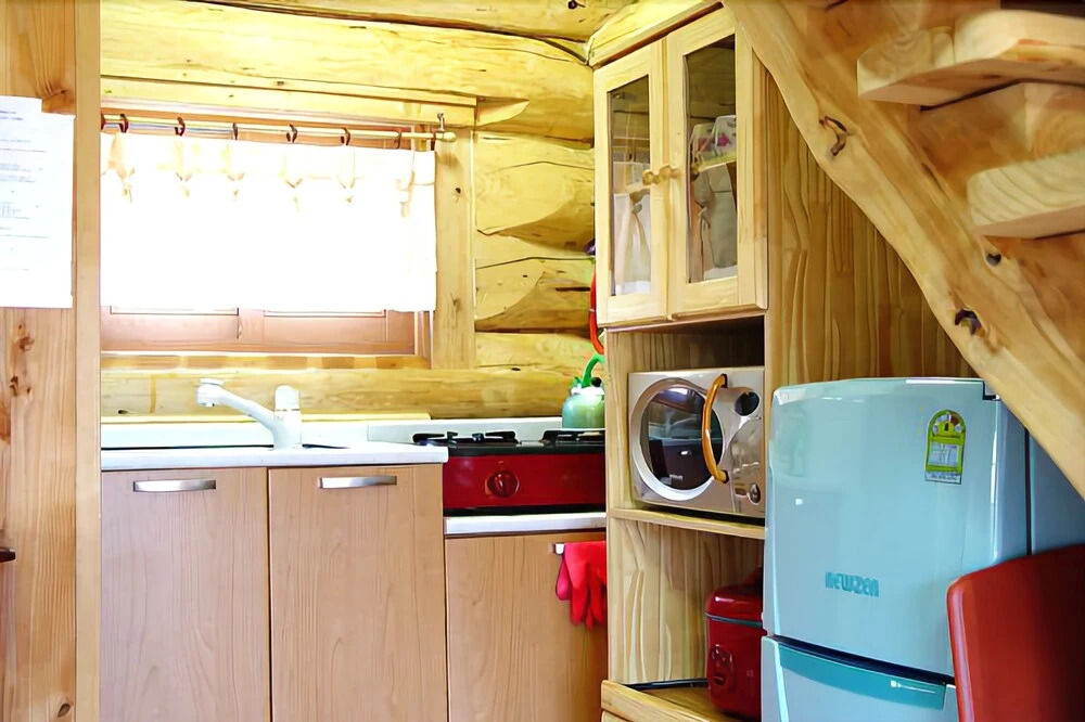 Seogwipo Log House Pension