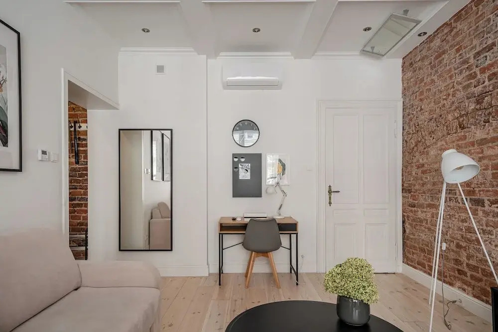 AS HOME Szewska
