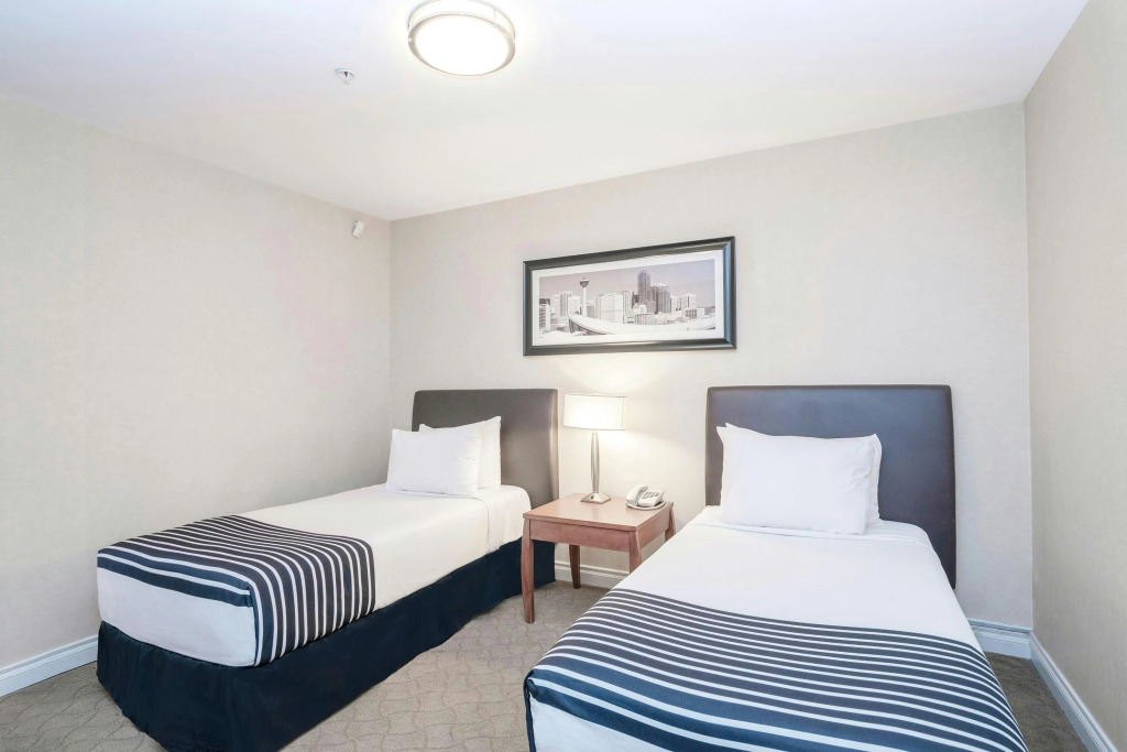 Sandman Hotel & Suites Calgary West
