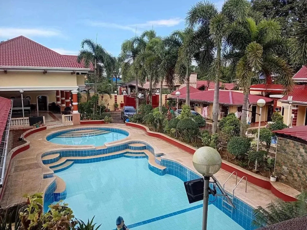 Townhouse Sentosa Elenita Private Resort