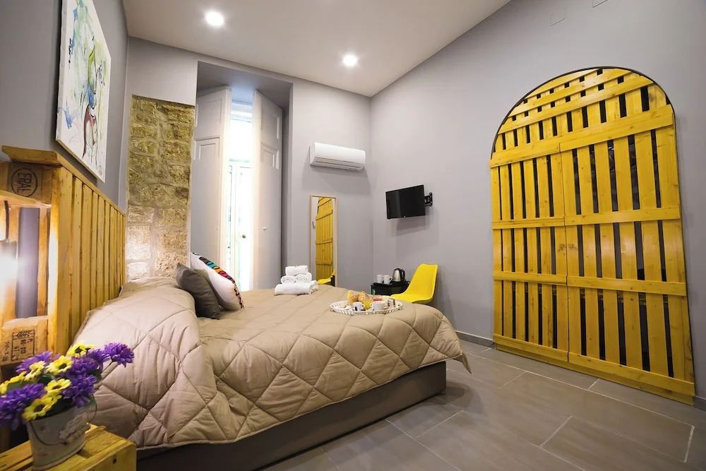 TOLEDO H. NAPOLI CENTRO by ClaPa Group Dislocated Hospitality