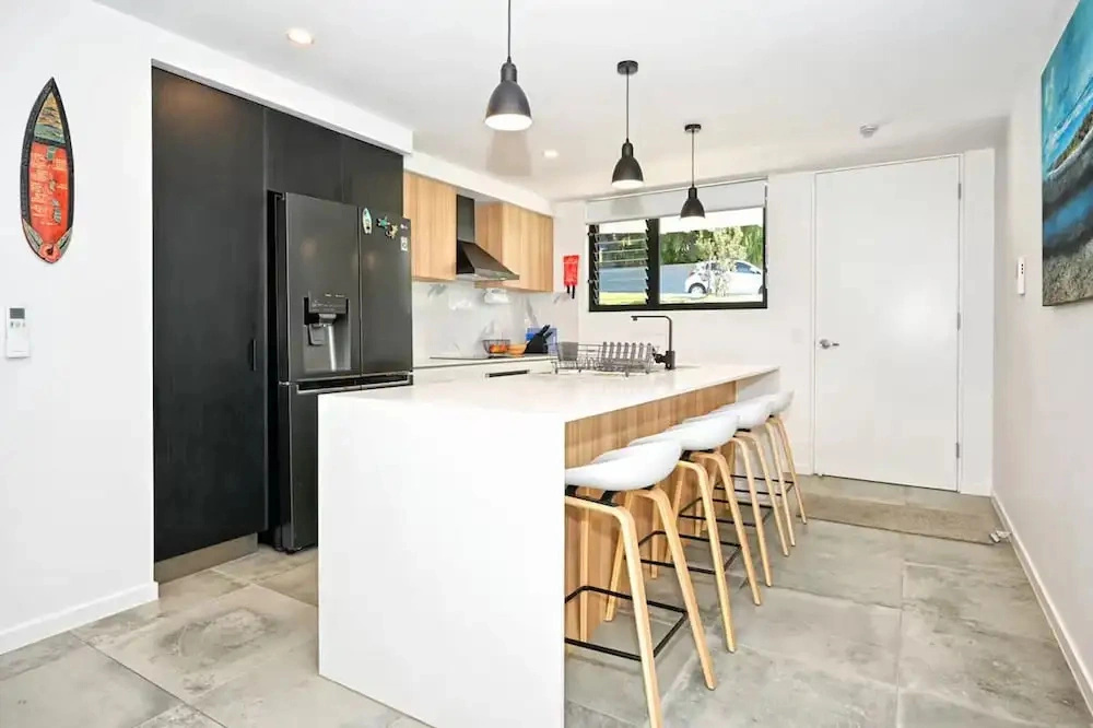 Spacious Family Stay Near Coolum Beach