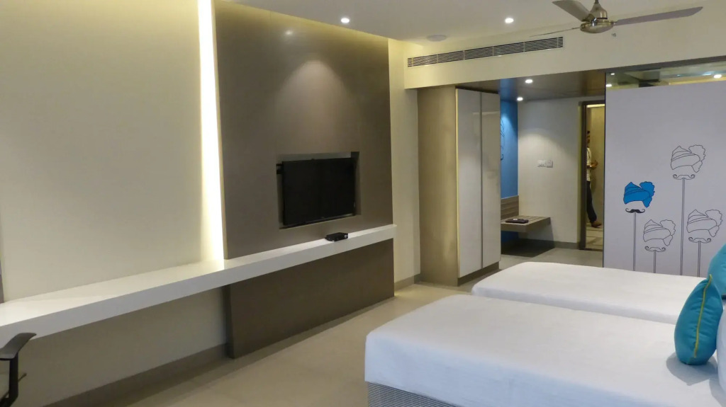 ZIBE Salem By GRT Hotels