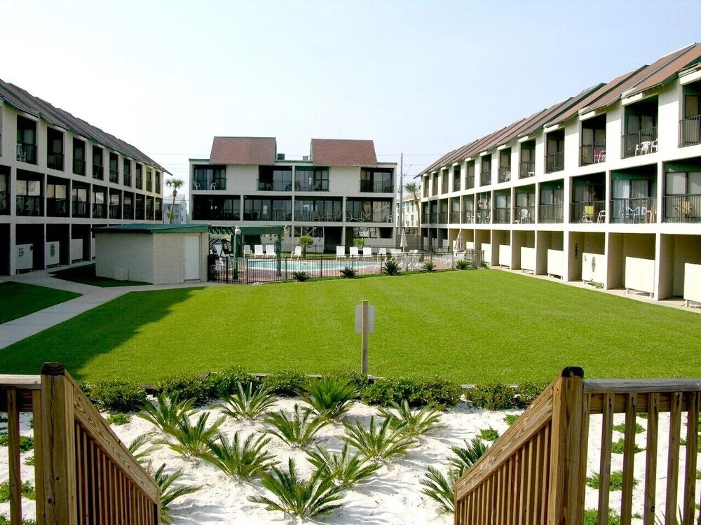 Gulfside Townhome 11 condo