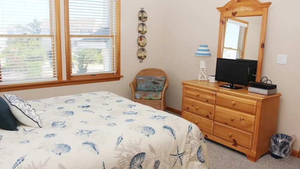 Sea Sunsation - 6 Br Home