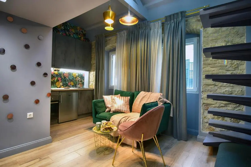 Queen 3 Apartment, in the heart of Corfu Historical Old Town Center