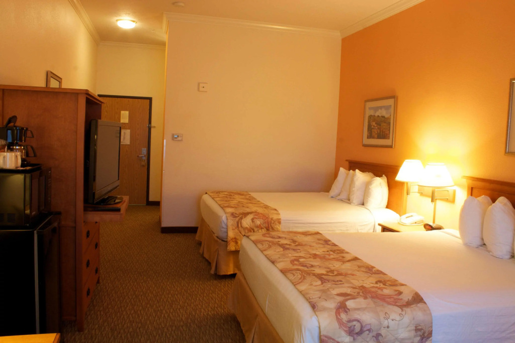 Best Western Plus Grapevine Inn