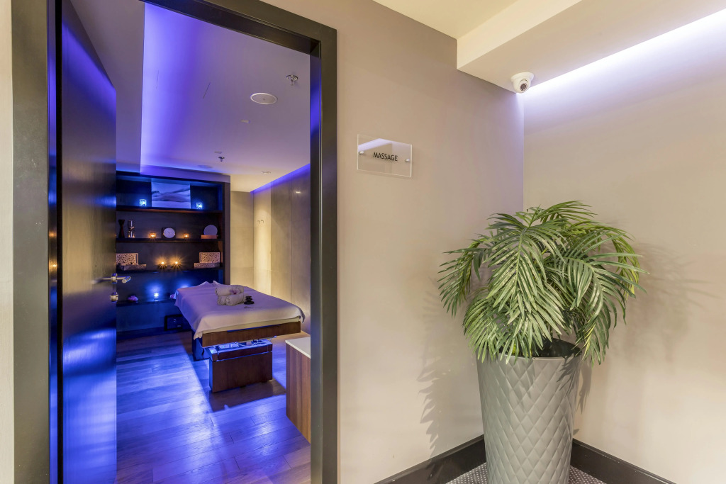 Cornaro Hotel