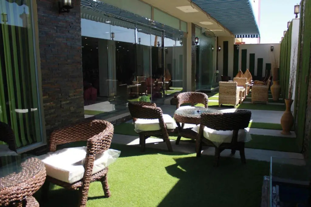 Meral Crown Hotel