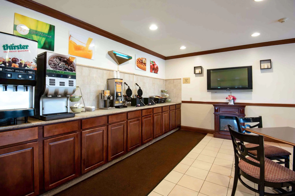 Quality Inn & Suites Quakertown-Allentown