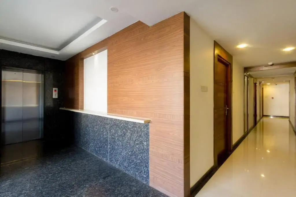 FabHotel Sri Chakra Inn Porur