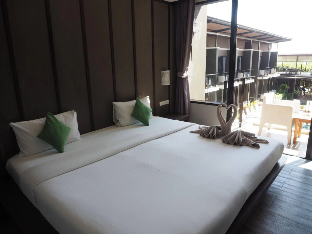 La Lune Beach Resort