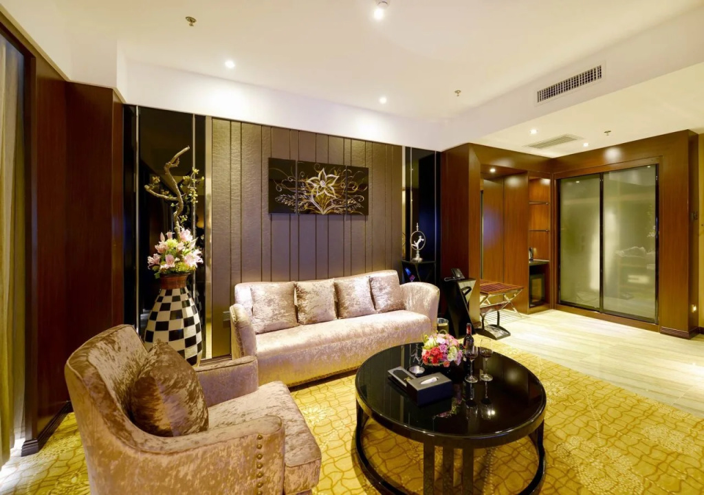 Xiamen Discovery Hotel