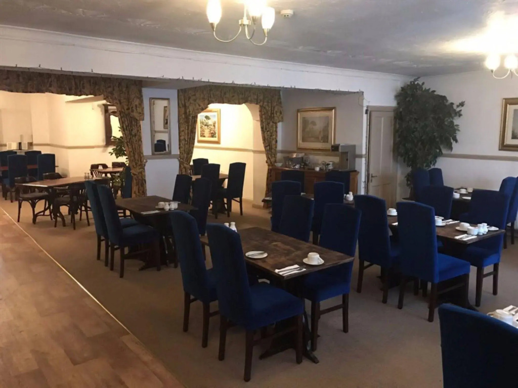 The County Hotel