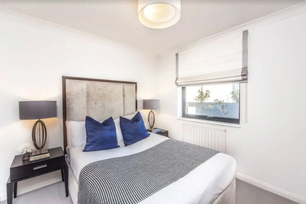 Bright 2 Bedroom Apartment In The Heart Of Chelsea