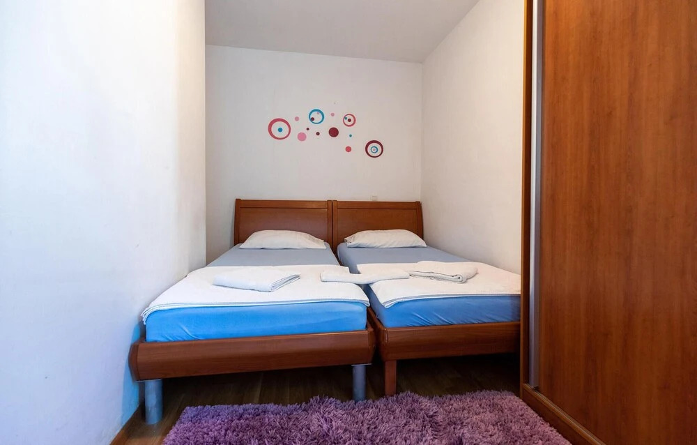 Nice Home in Ploce With Wifi and 2 Bedrooms