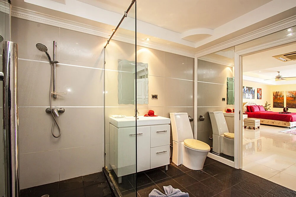 Pratumnak Argyle Villa 8 Beds
