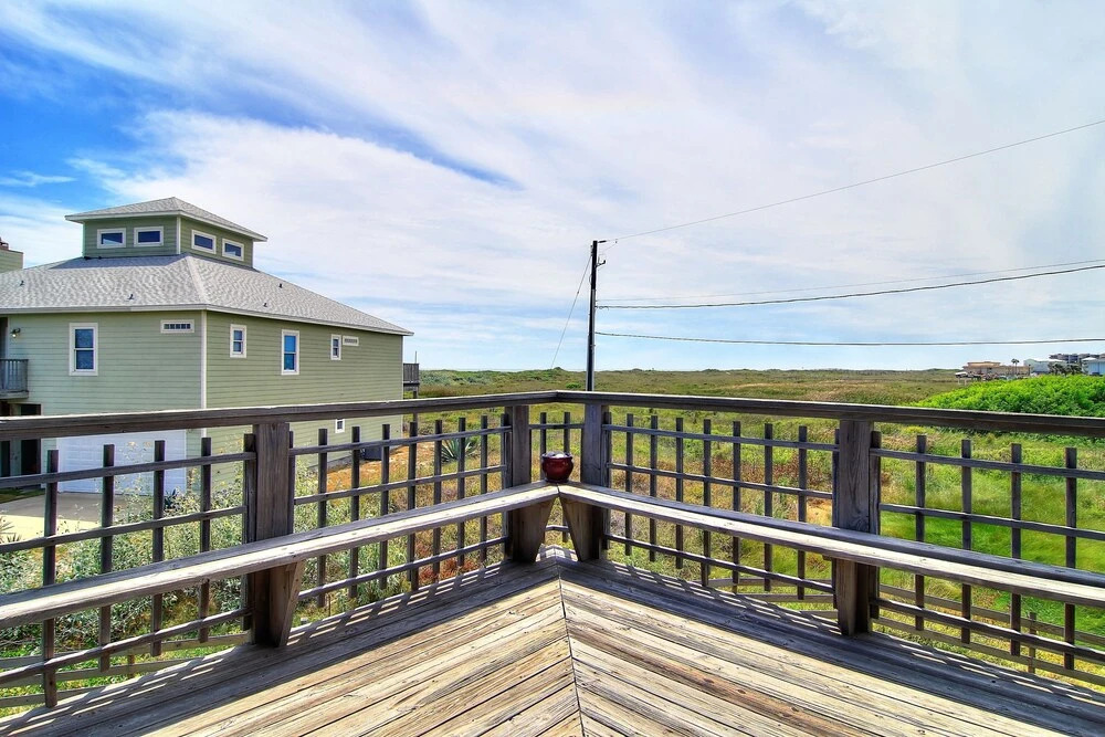 8 Bells SB730 - 3 Br Home