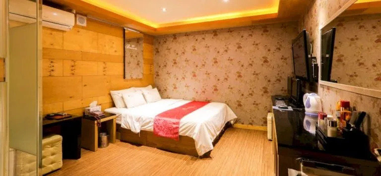 Balentine Motel