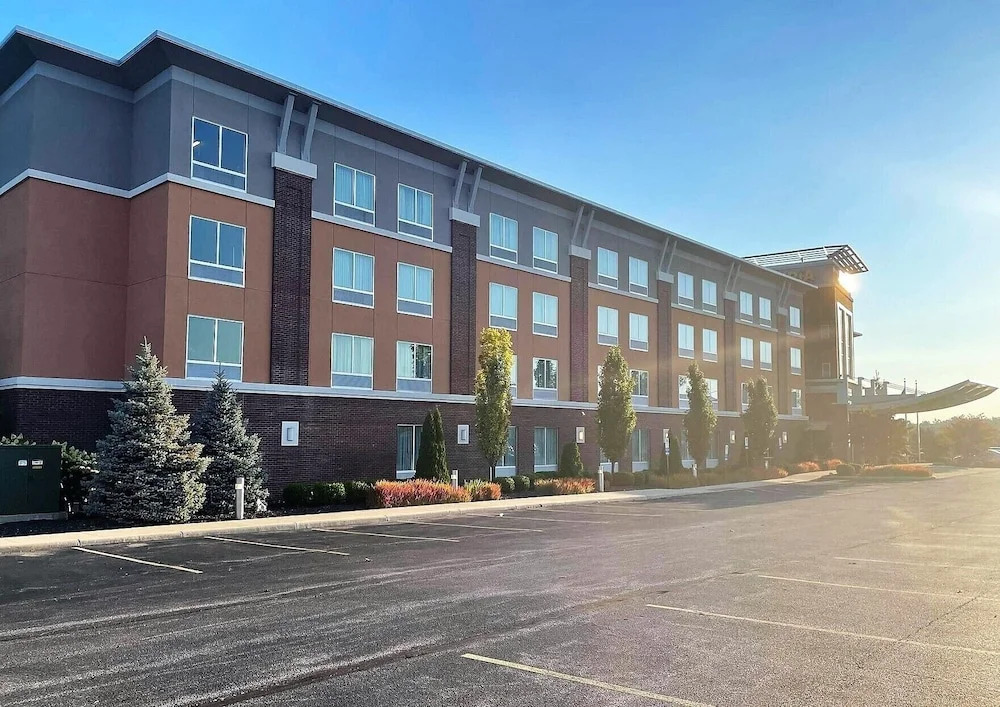 Cambria Suites Avon - Cleveland