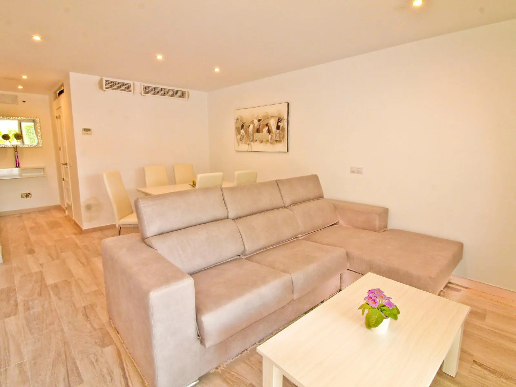 Lago Y Mar - Three Bedroom