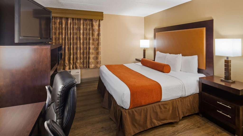 Best Western Crossroads of the Bluffs