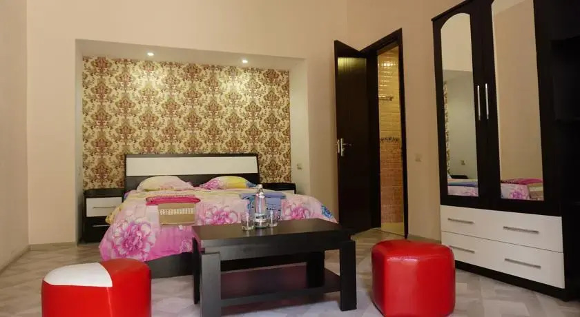 Vakare Hotel