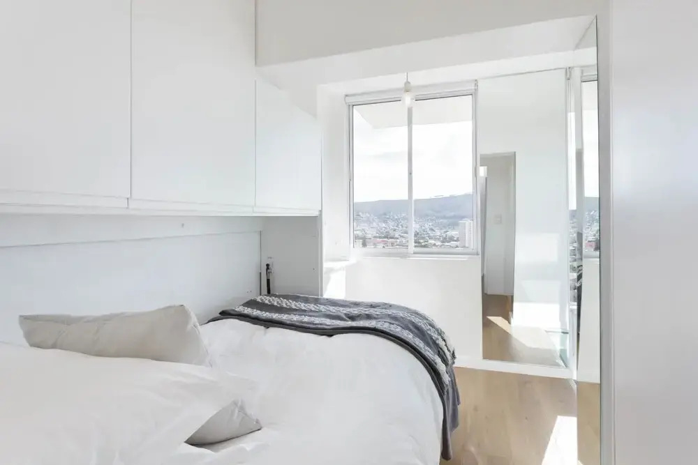 Modern, Chic Penthouse With Mountain, City Sea Views