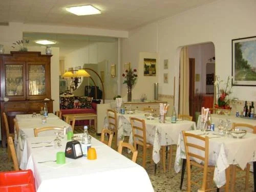 Hotel Riviera