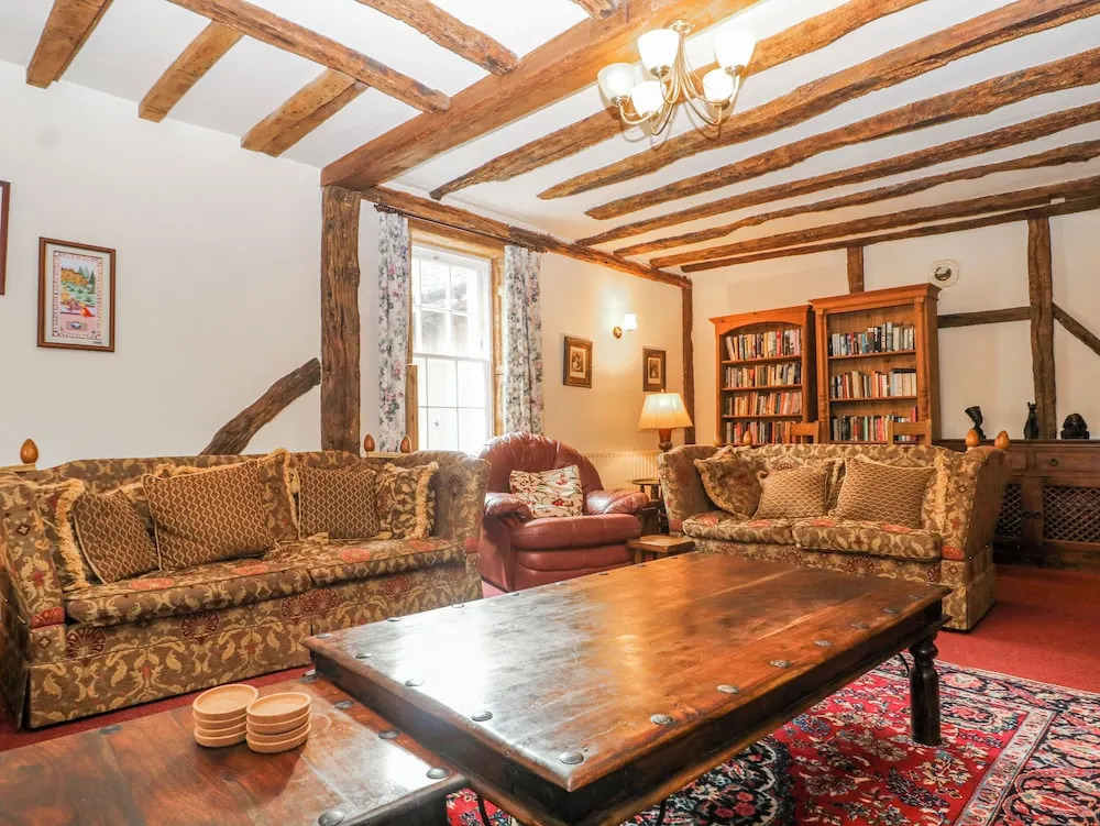 Chilton Manor House