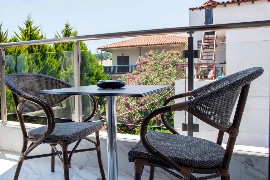 Alpha Luxury Suites