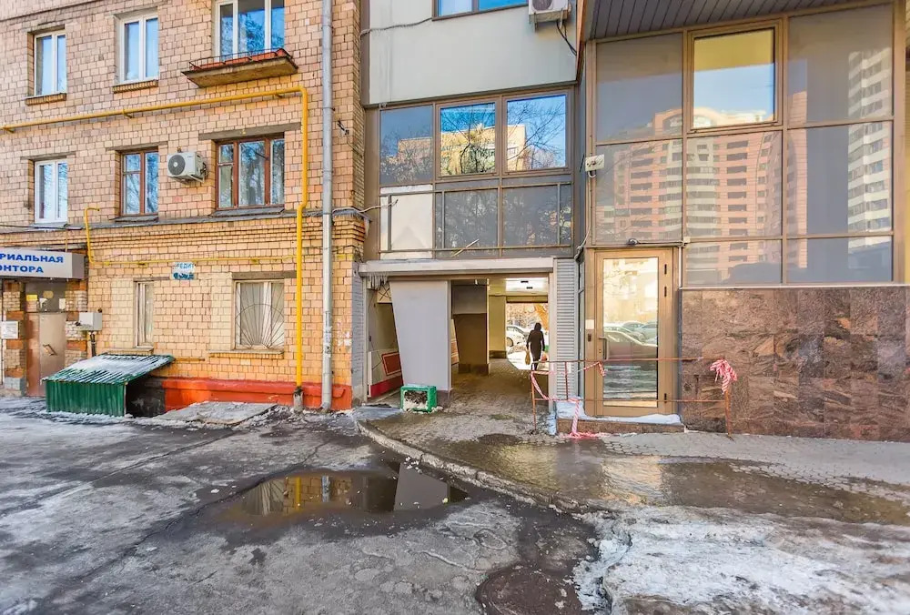 Apartment on Komsomolsky Prospekt 34