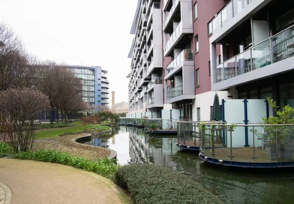 Modern 1 Bedroom Apartment by Battersea Power Station