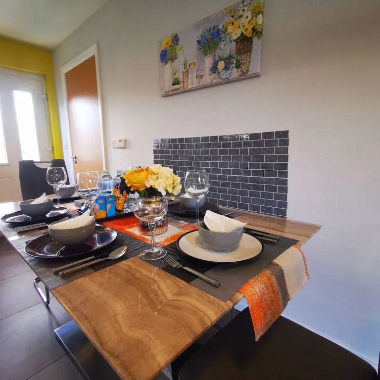 3br Cosy Modern Stay